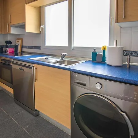 Bay Apartment